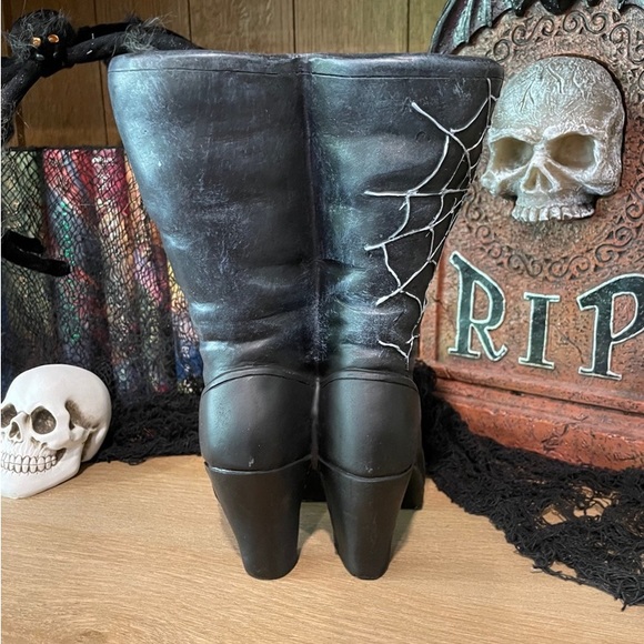 Witch boots - Picture 4 of 5